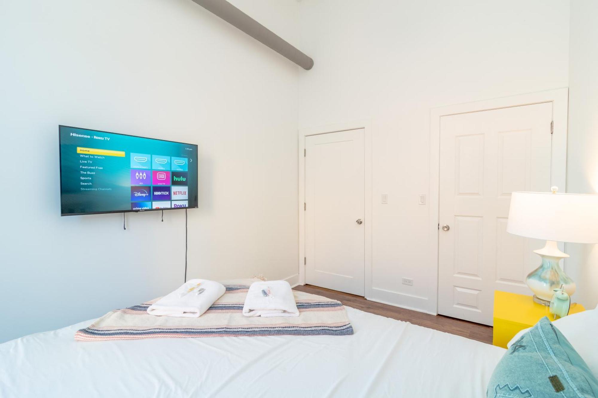 Mccormick Place 3Br-2Ba With Optional Parking - Sleeps 8 Chicago Esterno foto