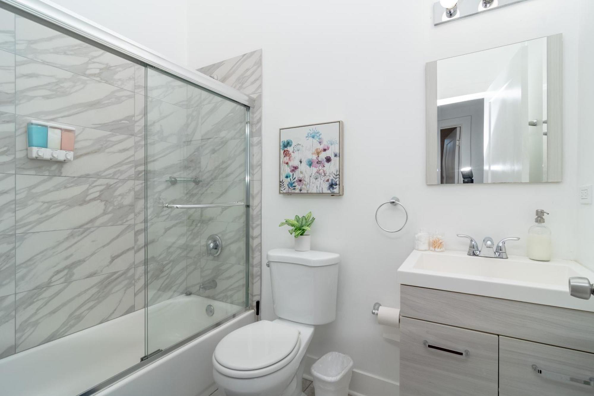 Mccormick Place 3Br-2Ba With Optional Parking - Sleeps 8 Chicago Esterno foto
